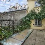 Superb Duplex Located On Rue Mouffetard