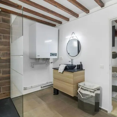 Superb Duplex Located On Rue Mouffetard Appartamento *